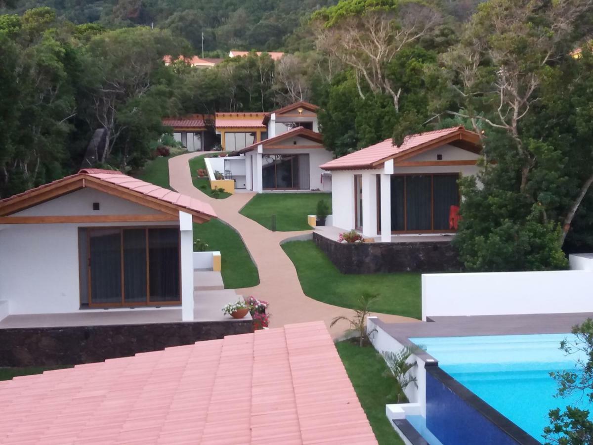 Villas Casteletes Urzelina Екстер'єр фото
