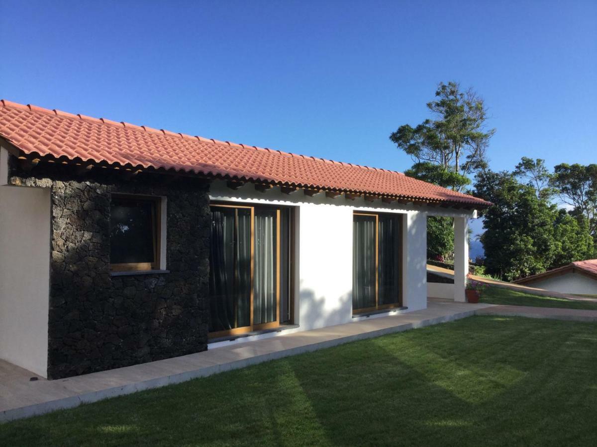 Villas Casteletes Urzelina Екстер'єр фото