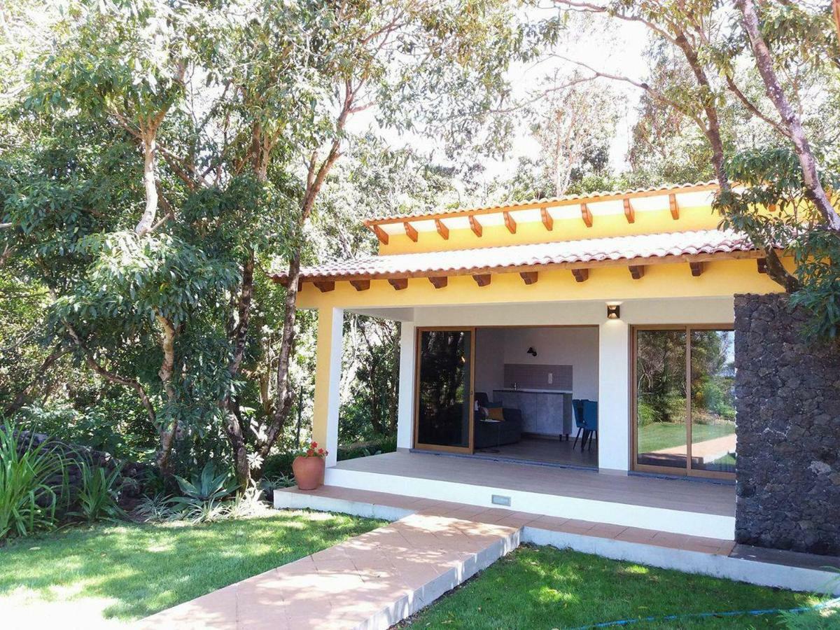 Villas Casteletes Urzelina Екстер'єр фото